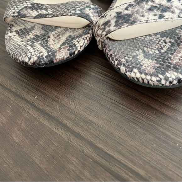 H&M Beige/snakeskin-patterned flat sandals size 8 - Picture 8 of 13